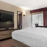 Best Western Oak Manor