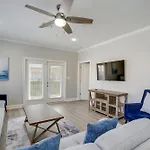 Relaxing Biloxi Vacation Rental Condo Near Beach!