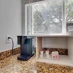 Less Than Half Mi To Gulf Biloxi Condo With Patio!
