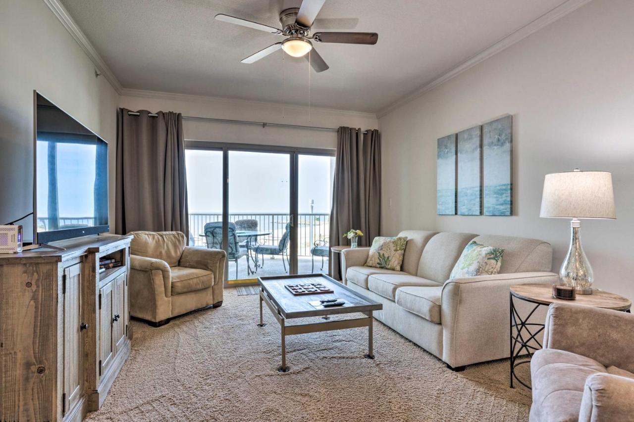 Apartment Sunny Beachfront With Amenities! *