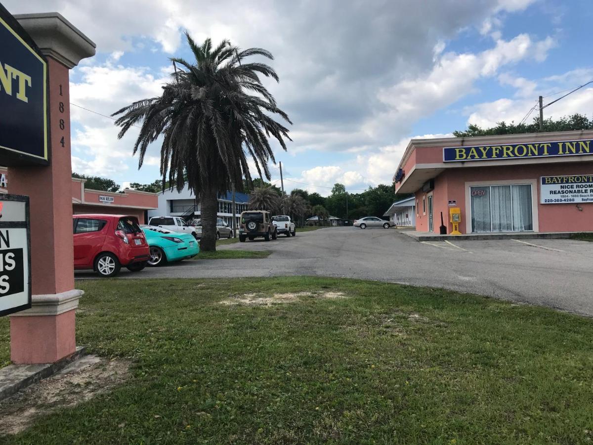 Motel Bayfront 2*