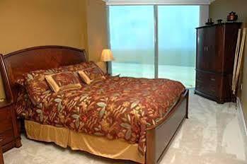 Sea Breeze Condominium Hotel Biloxi