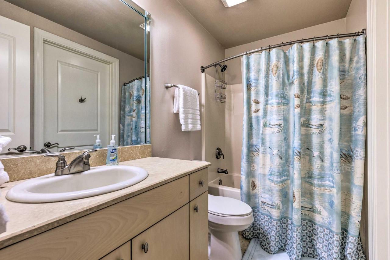 Spacious Getaway With Pools And Access! *