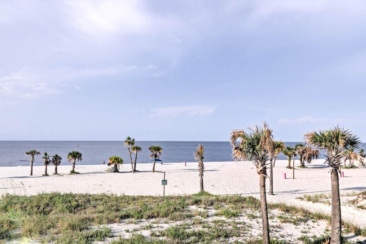 Spacious Getaway With Pools And Access! Biloxi