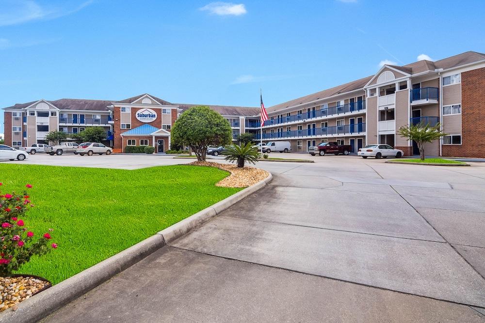 Hotel Suburban North Area Biloxi