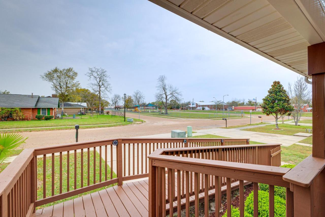 Charming Vacation Near Beach! Biloxi