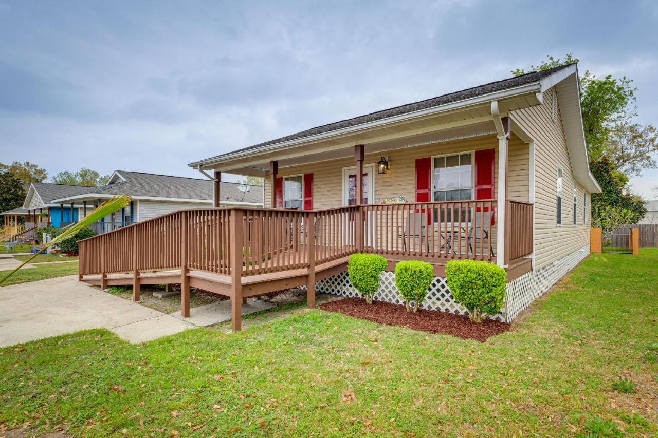Charming Vacation Near Beach! Holiday home *
