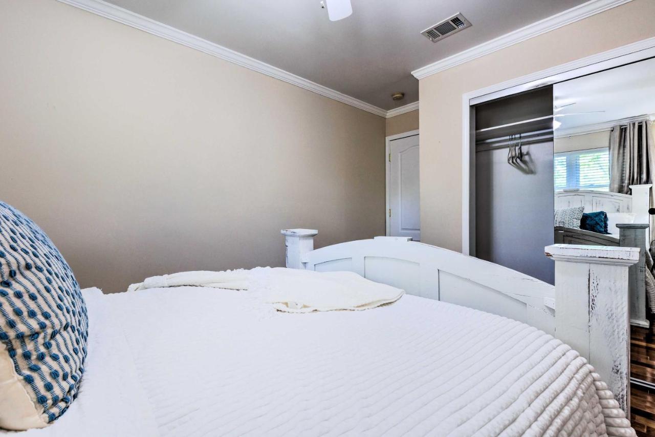 Holiday home Ocean Springs With Fire Pit And Game Room! *