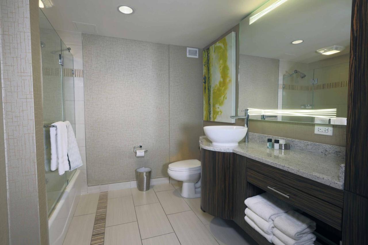 Golden Nugget Resort
