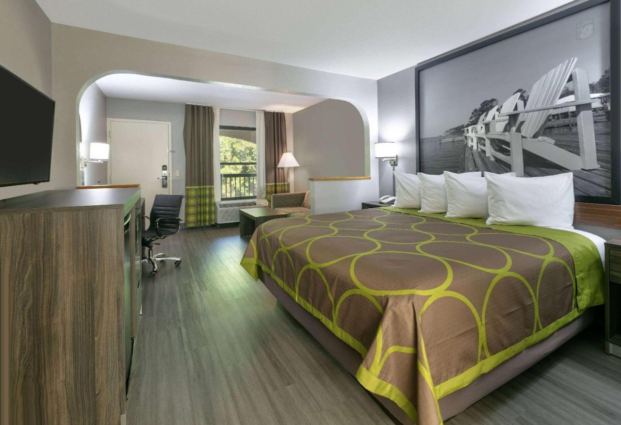Super 8 By Wyndham Diberville Area Hotel Biloxi
