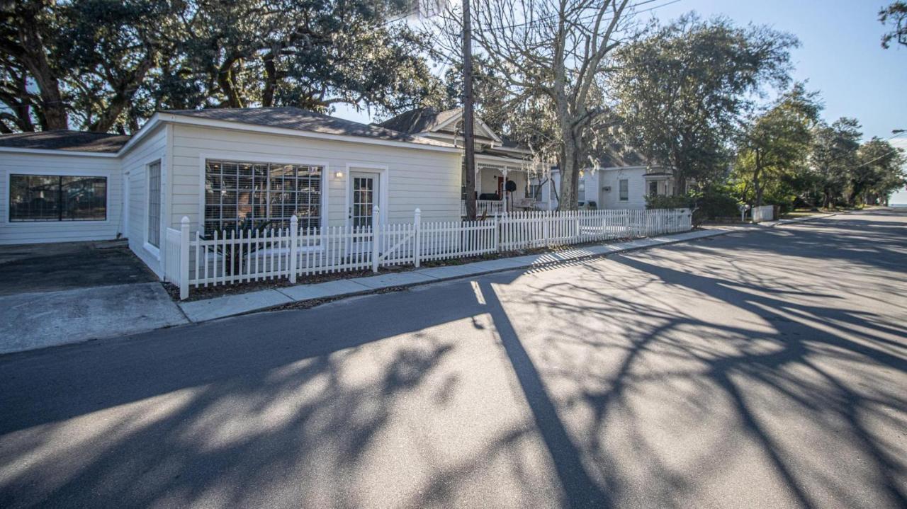 House On Benachi Holiday home Biloxi