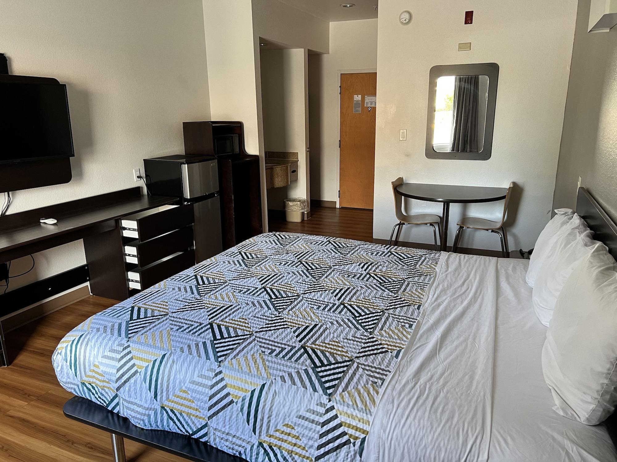Hotel Quality & 2*