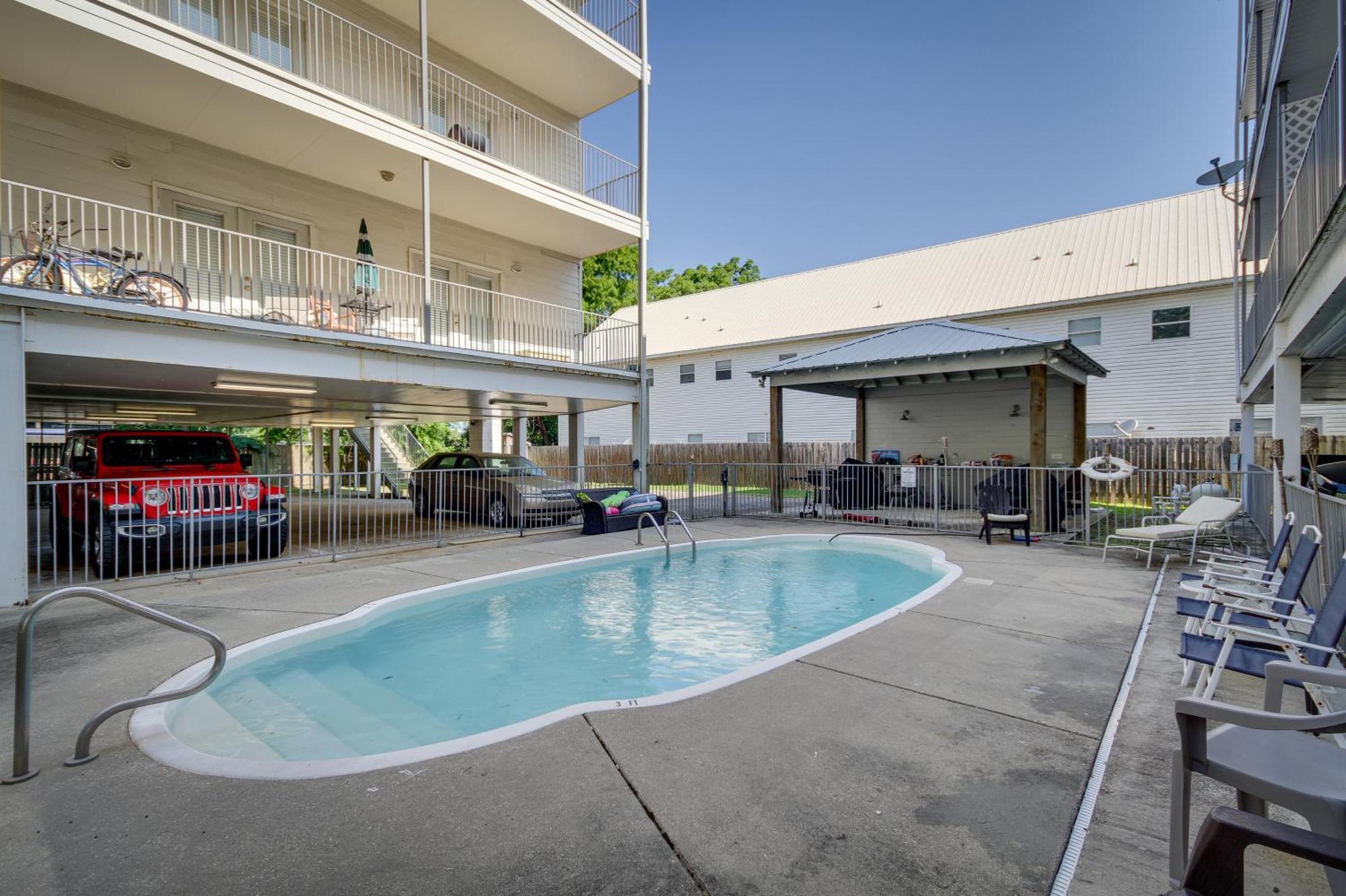 Apartment Relaxing Vacation Near Beach!