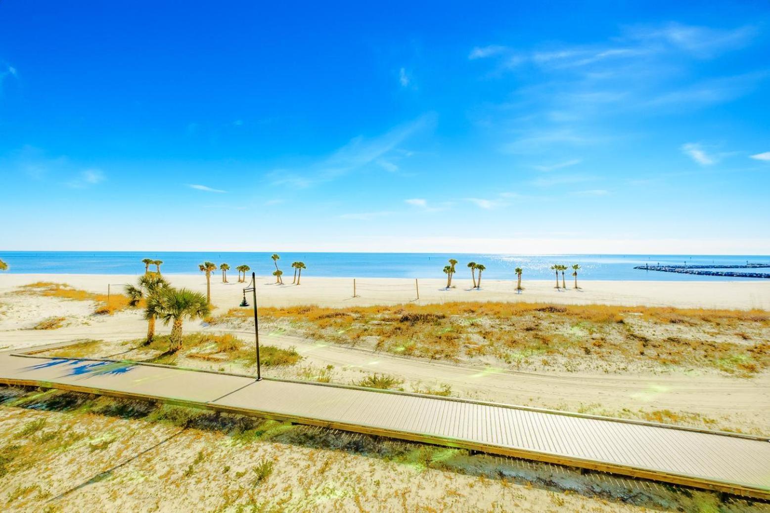 Sea Breeze 810 Deluxe Biloxi