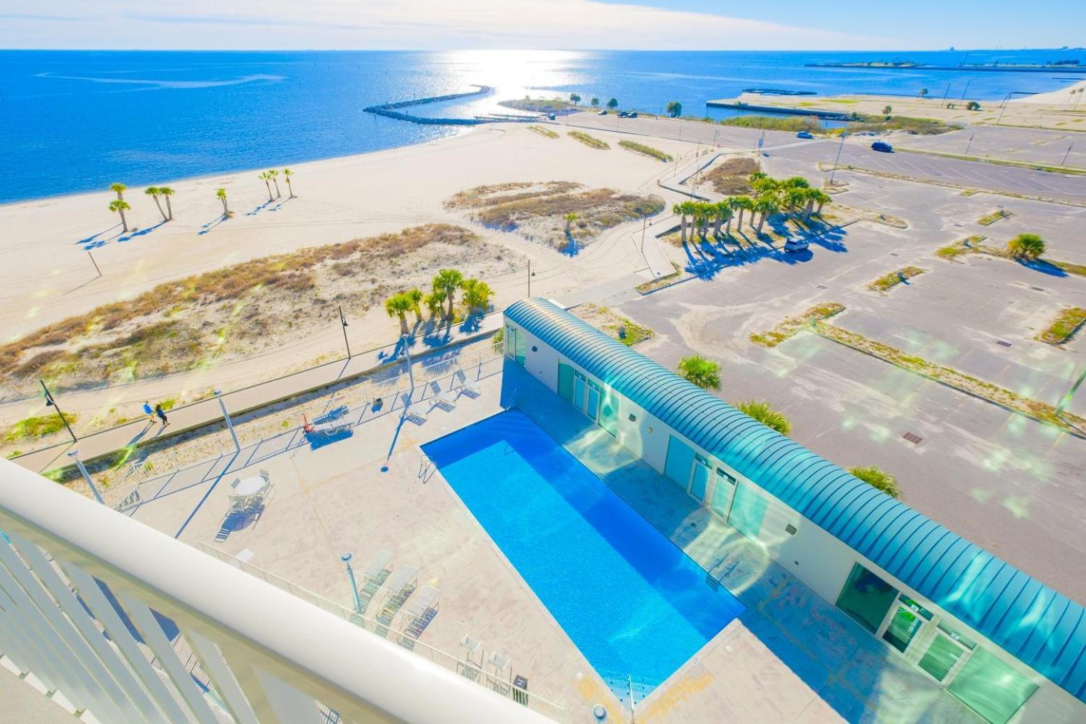 Sea Breeze 810 Deluxe Holiday home *