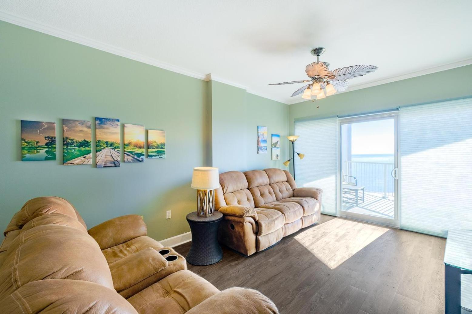 Sea Breeze 810 Deluxe Holiday home Biloxi