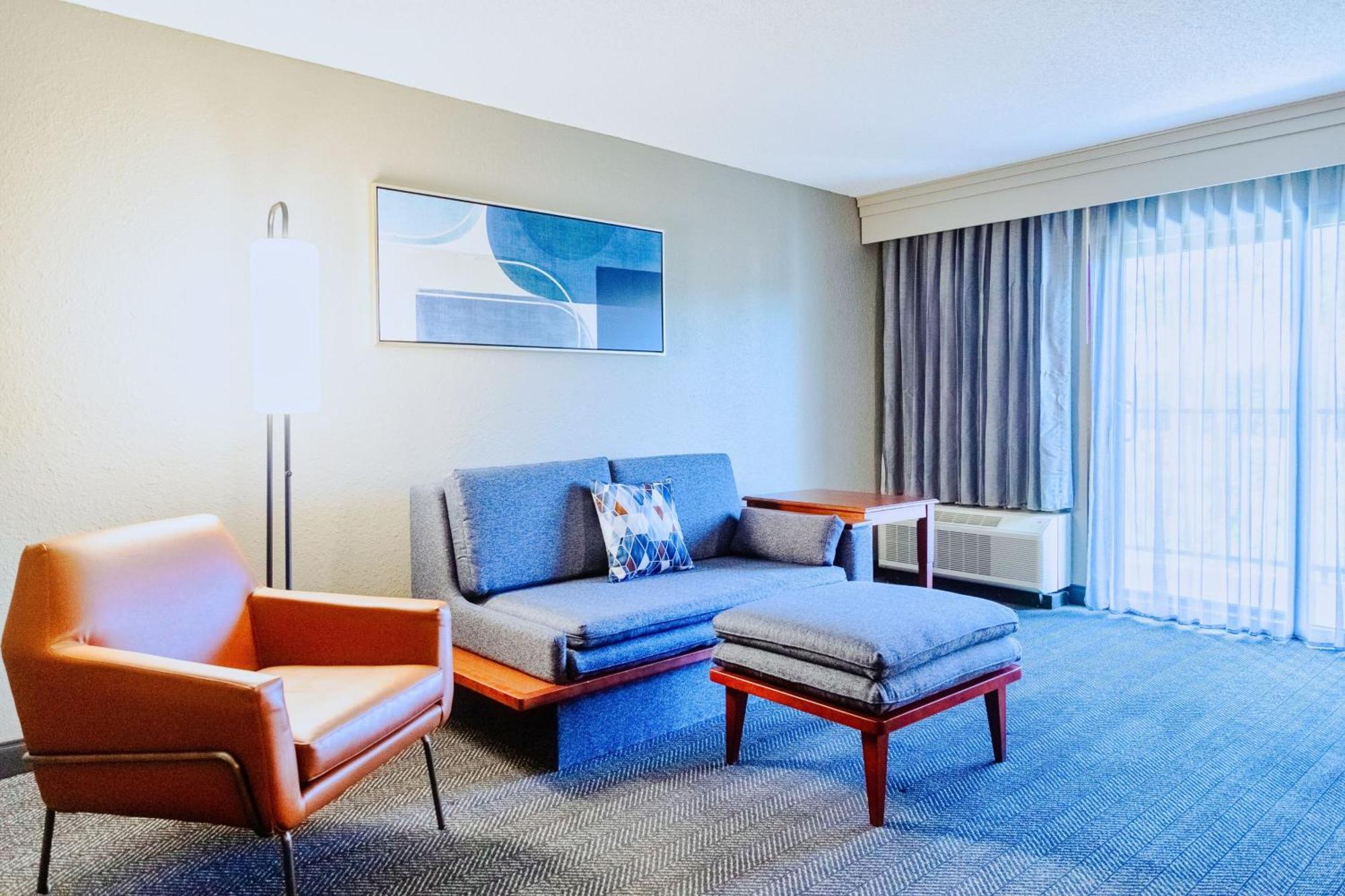Hotel Courtyard North/d'iberville 3*