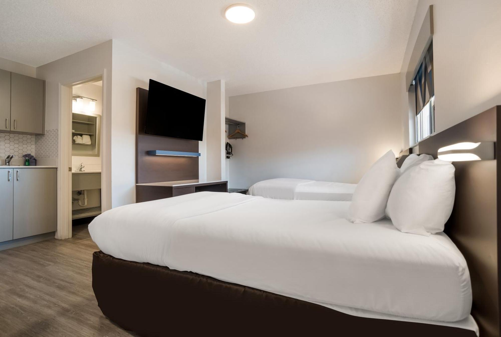 Hotel Suburban North Area 2*