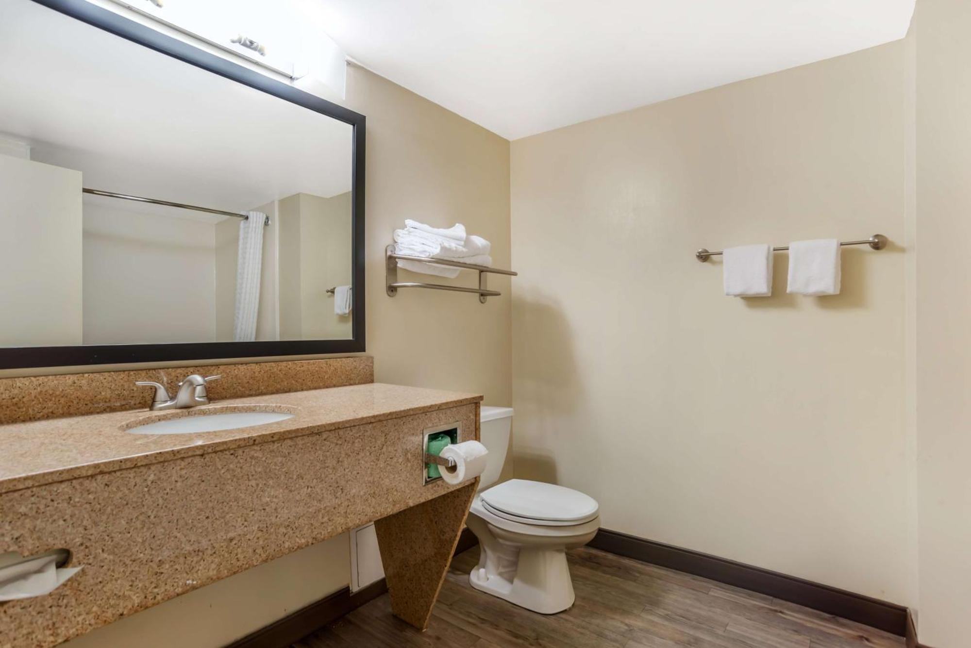 Western Oak Manor Biloxi