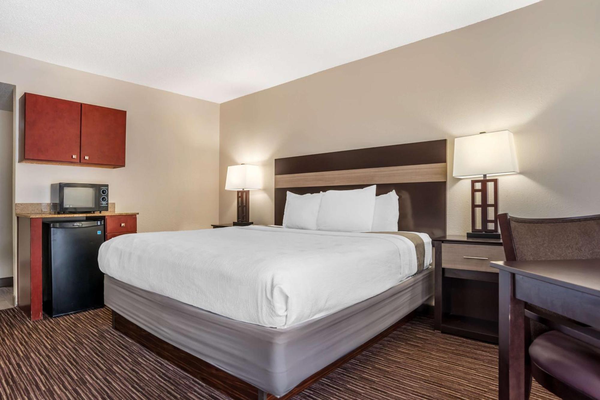Hotel Western Oak Manor 3*