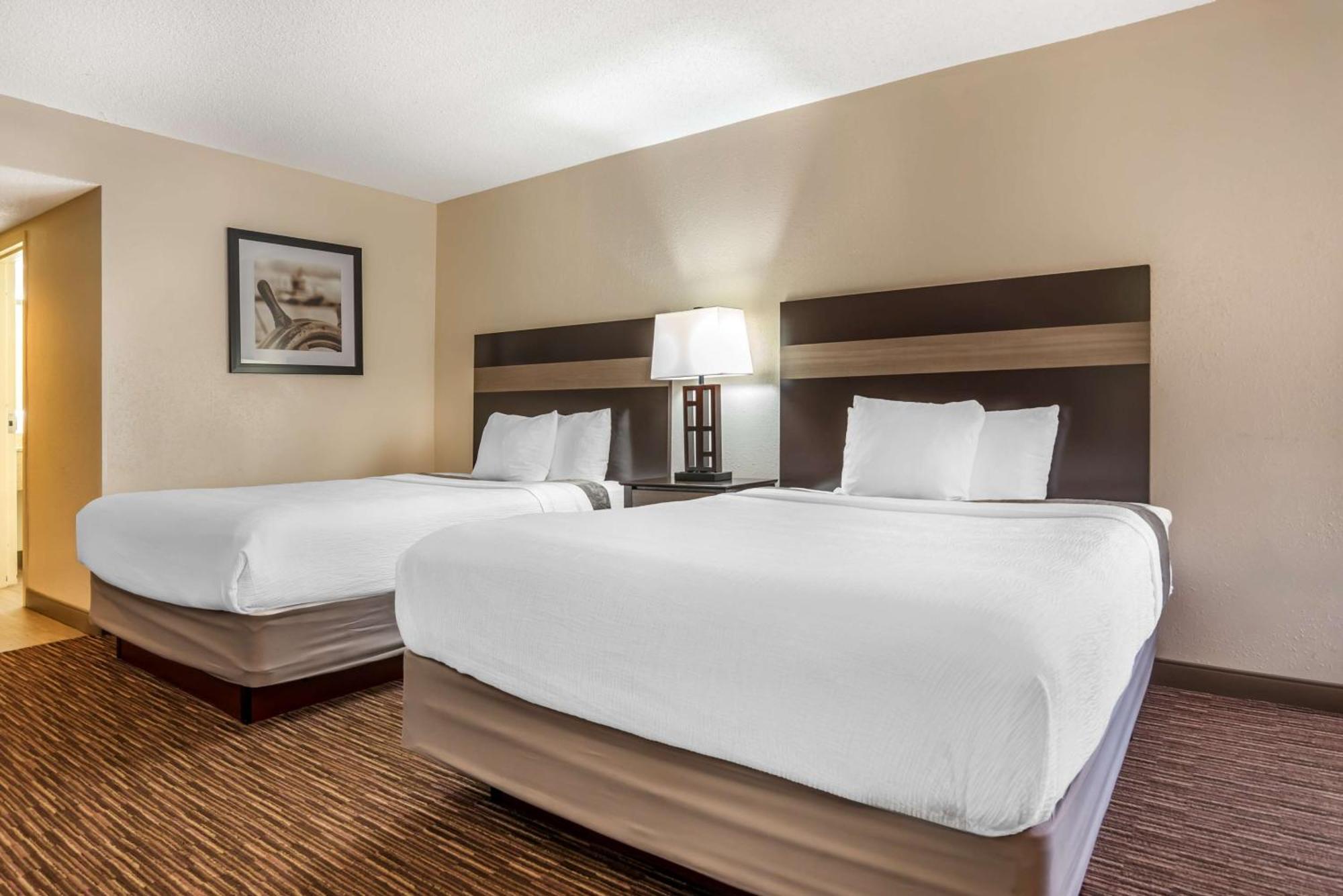 Hotel Western Oak Manor 3*
