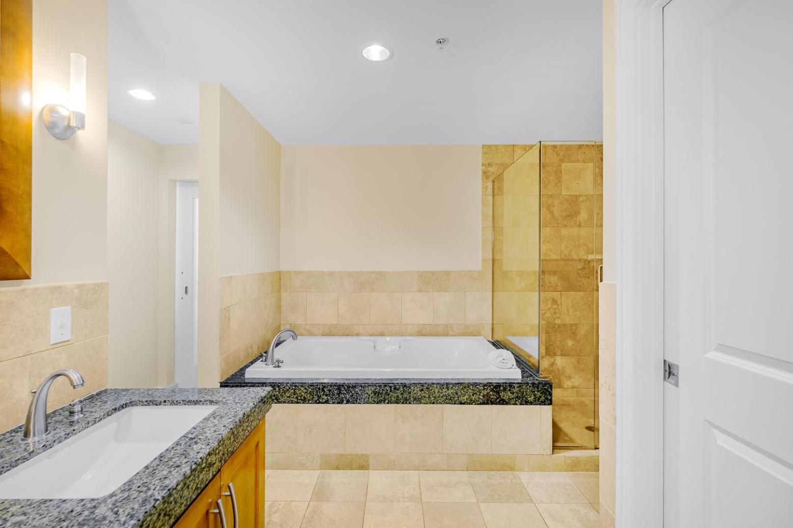 Ocean Club 106 Holiday home *