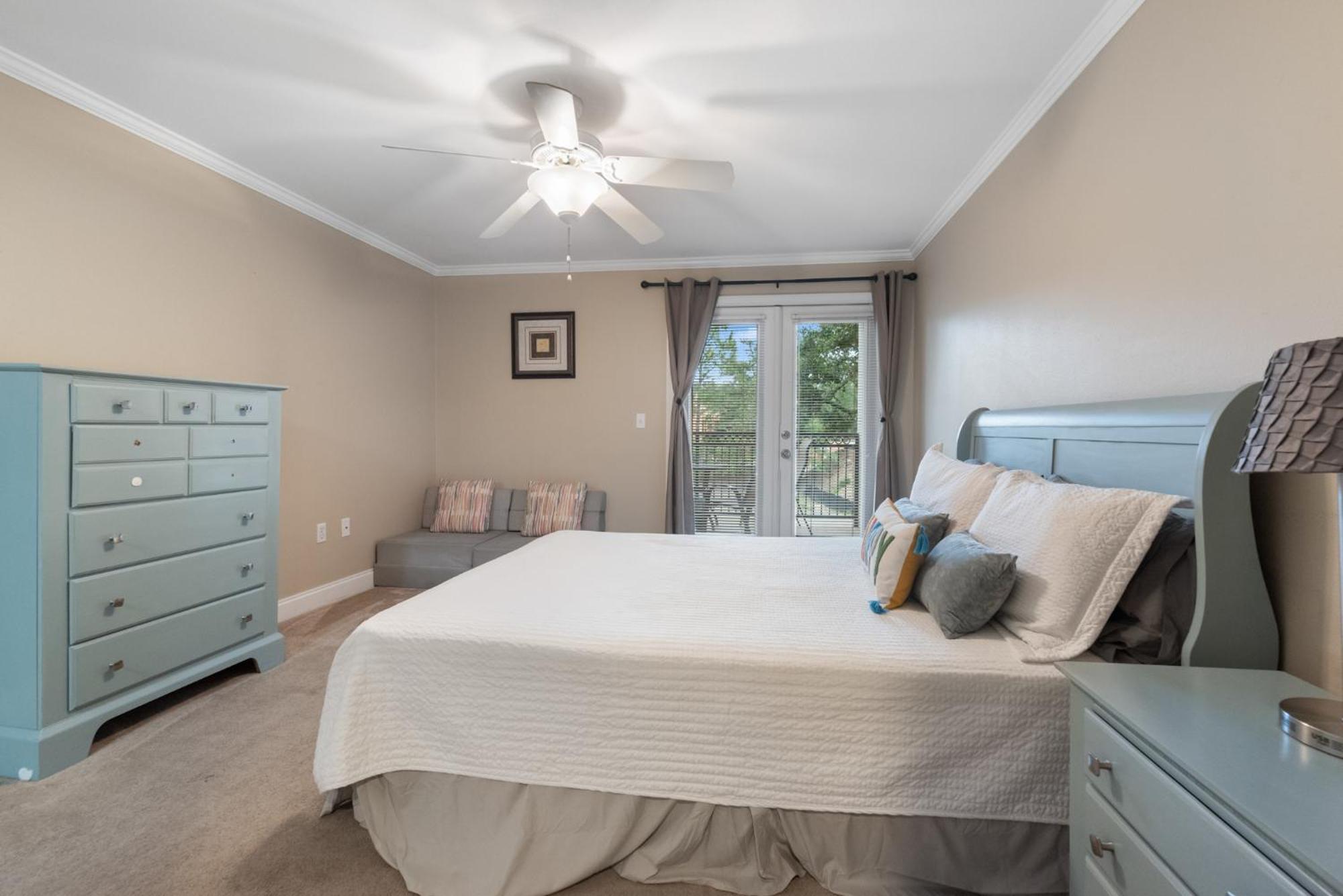 Fun 2 Bed/2 Bath With Pool On Biloxi