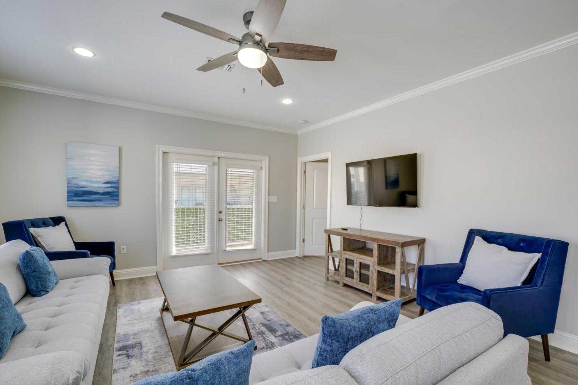 Apartment Relaxing Vacation Near Beach!