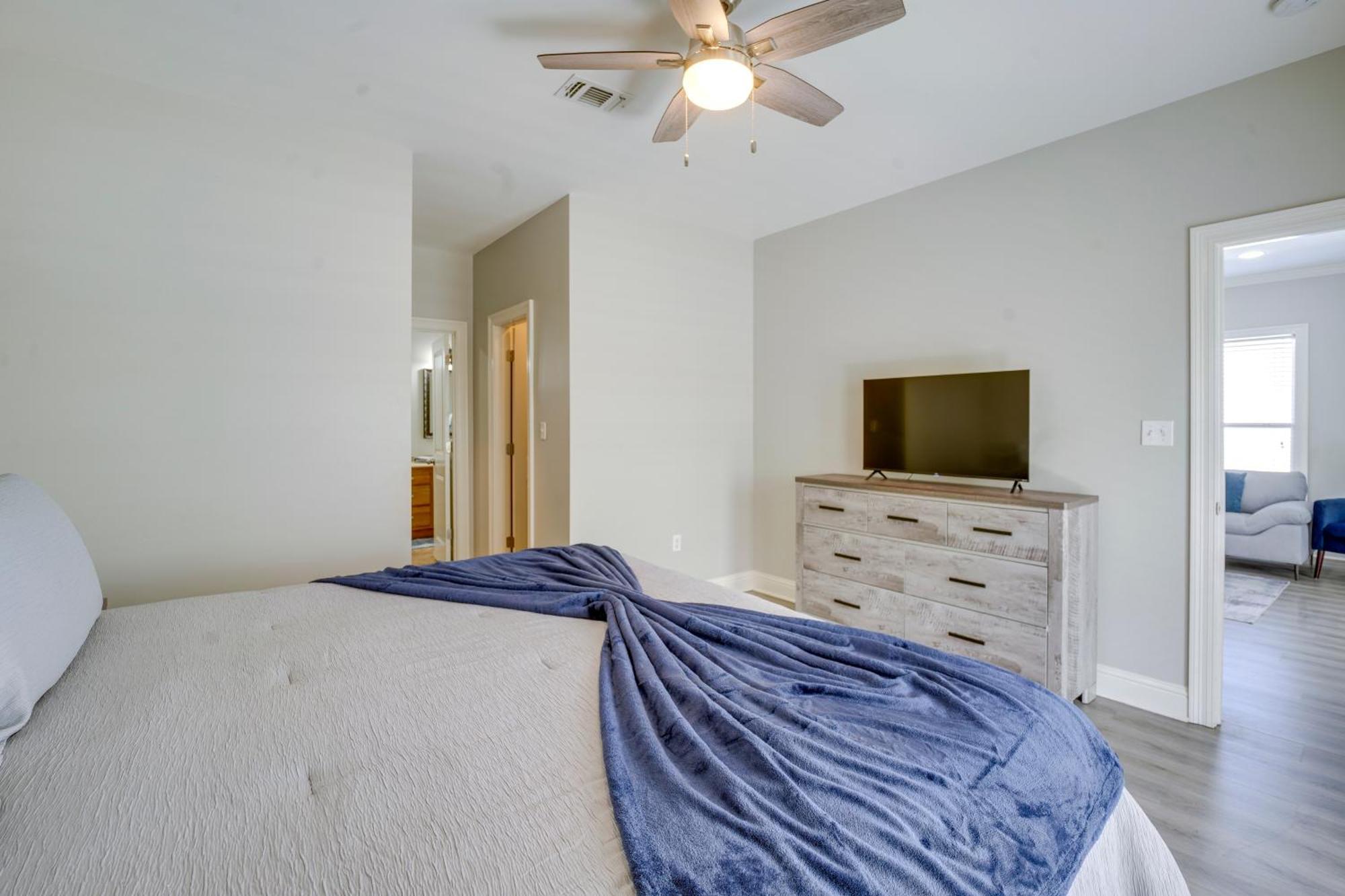 Relaxing Vacation Near Beach! Apartment