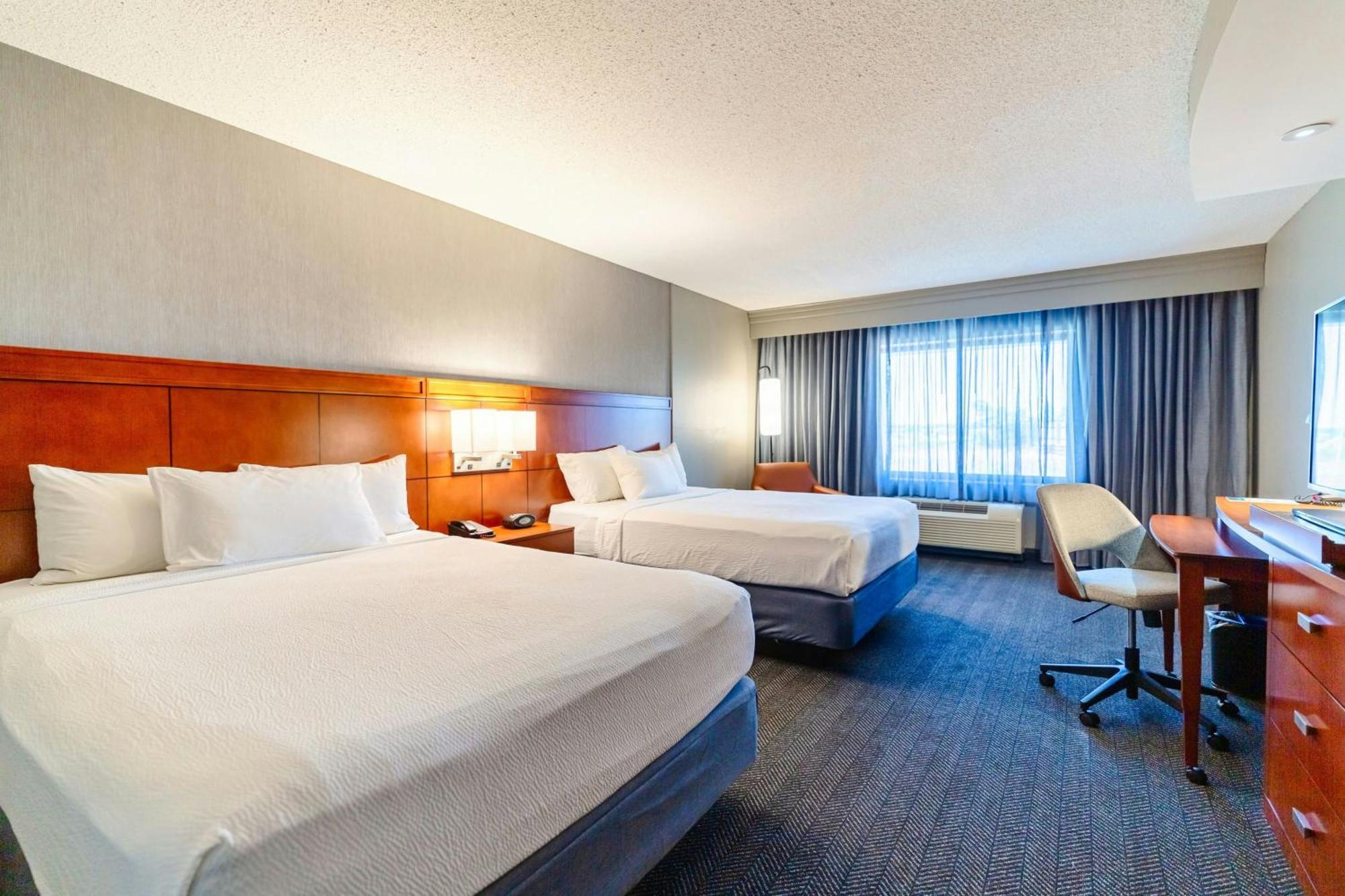 Hotel Courtyard North/d'iberville 3*