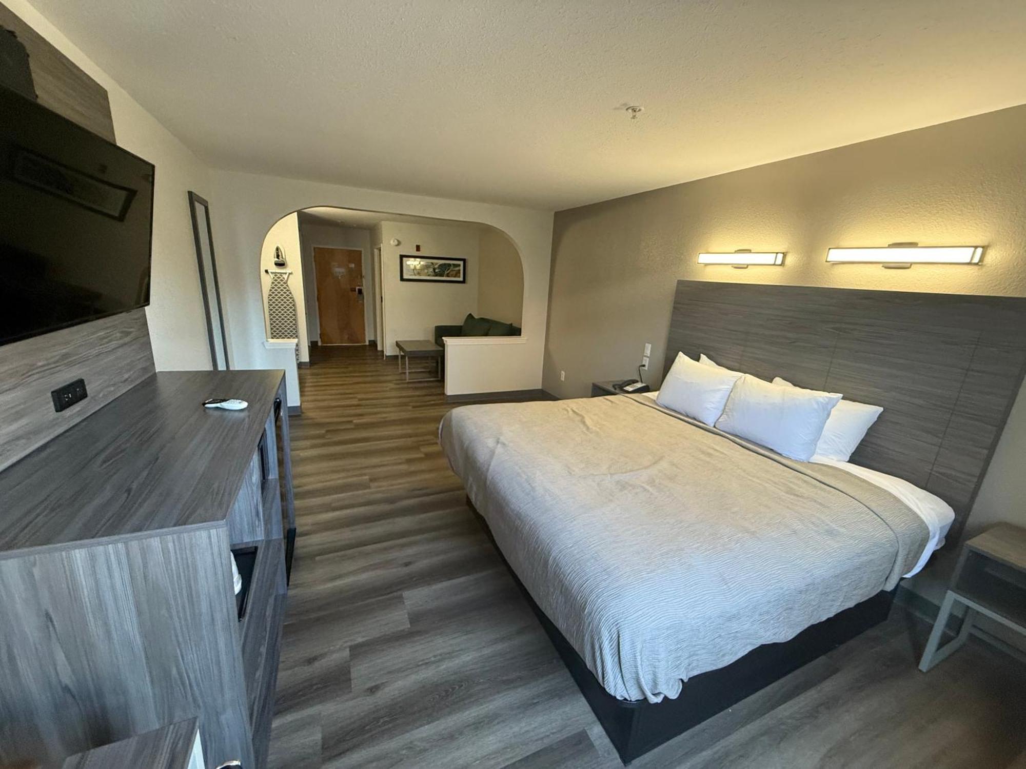 Hotel Quality & Biloxi