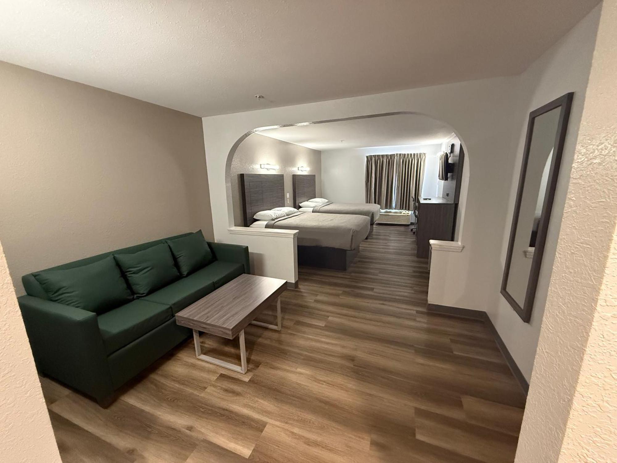 Quality & Hotel 2*