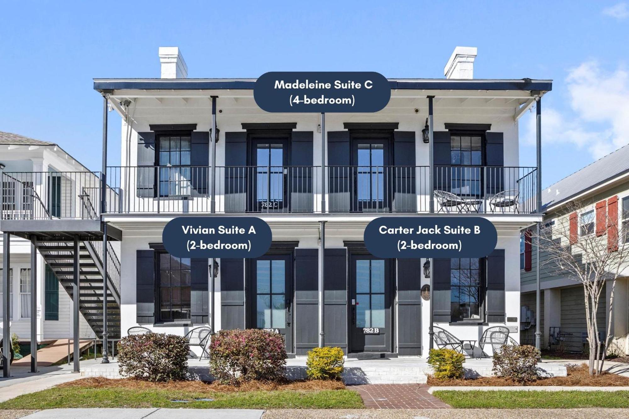 Madeleine C Beach! Fire Pit! Downtown Holiday home