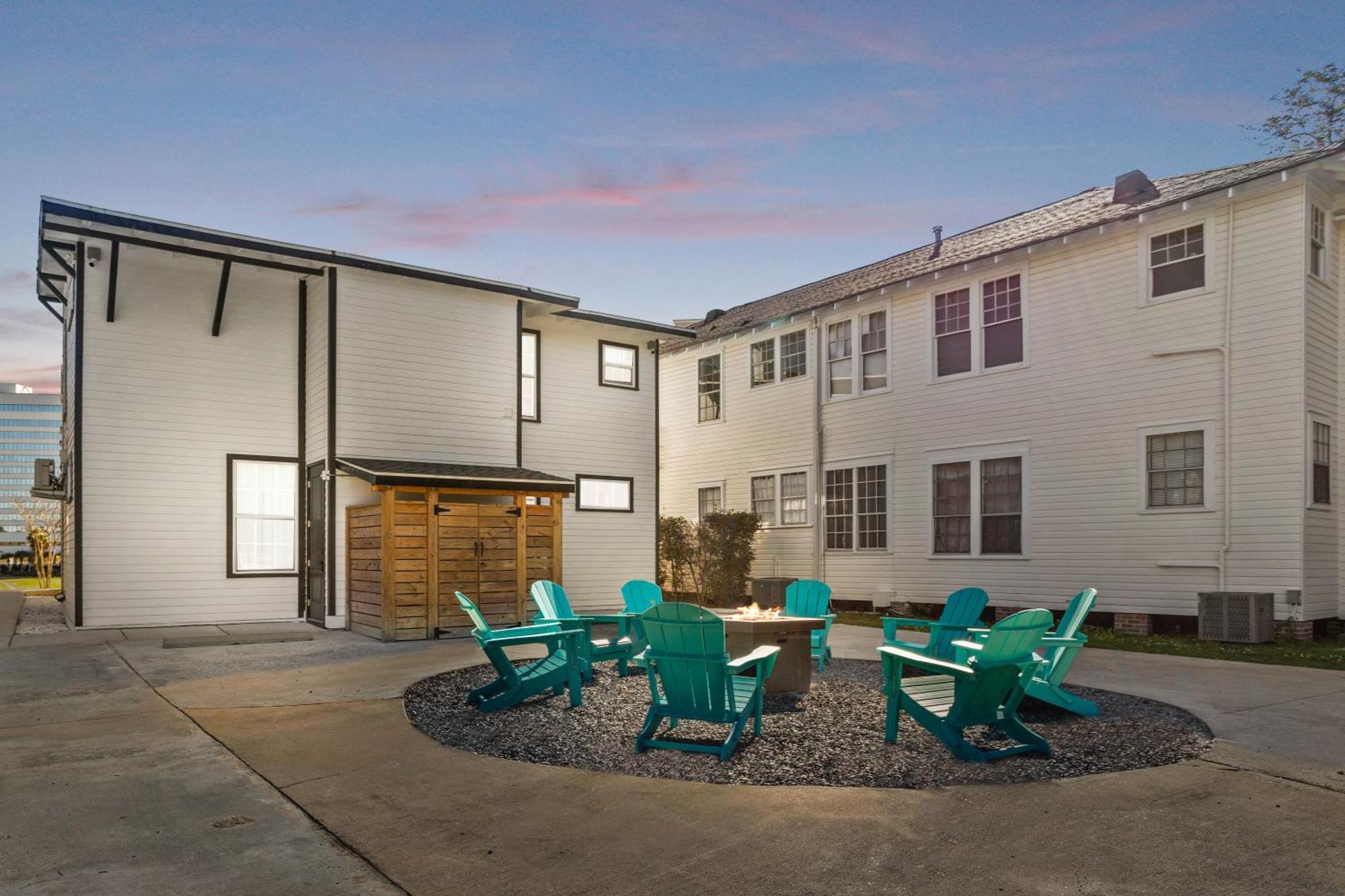 Holiday home Madeleine C Beach! Fire Pit! Downtown Biloxi