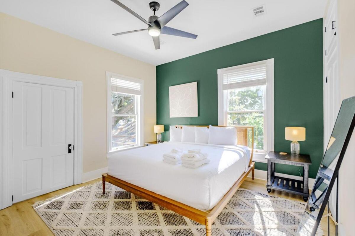 Aerie Loft: Cozy 1-bedroom Retreat In Biloxi, Perfect For Couples! Biloxi