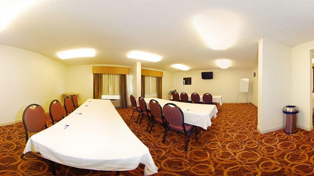 Spark By Hilton Ocean Springs Hotel 3*