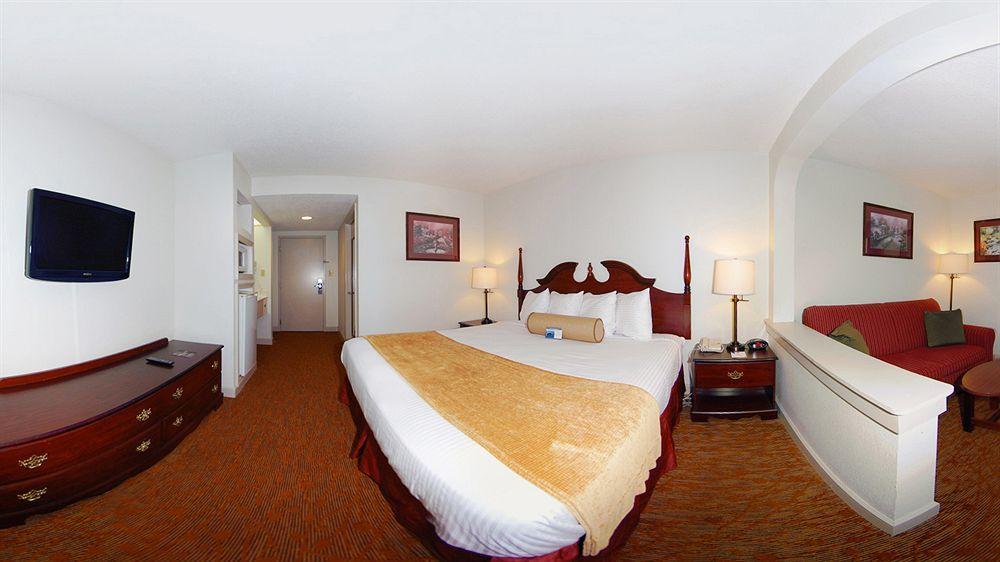 Spark By Hilton Ocean Springs 3*