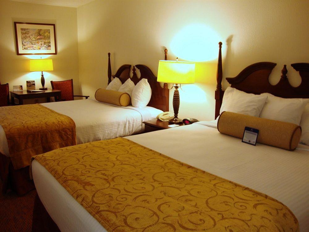 Spark By Hilton Ocean Springs Hotel 3*