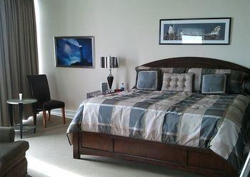 Ocean Club At Luxury Hotel Biloxi