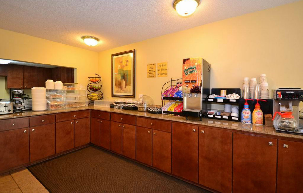 Western Oak Manor Biloxi