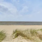 Airy Biloxi Condo With Patio Walk To Beach!