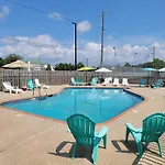 Twin Star Lodge