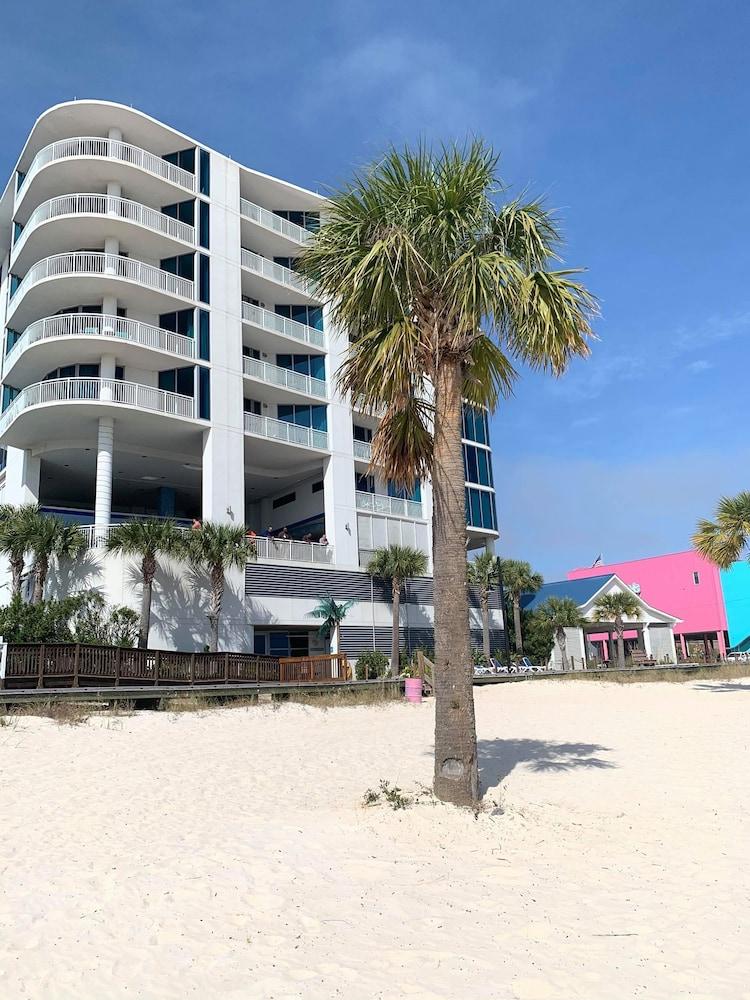 South & Resort