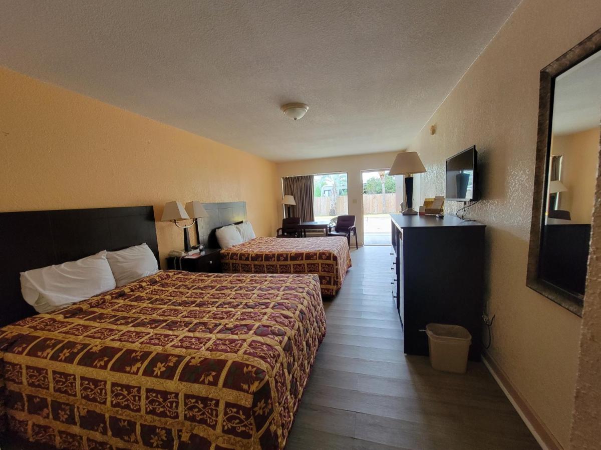Hotel Twin Star 2*