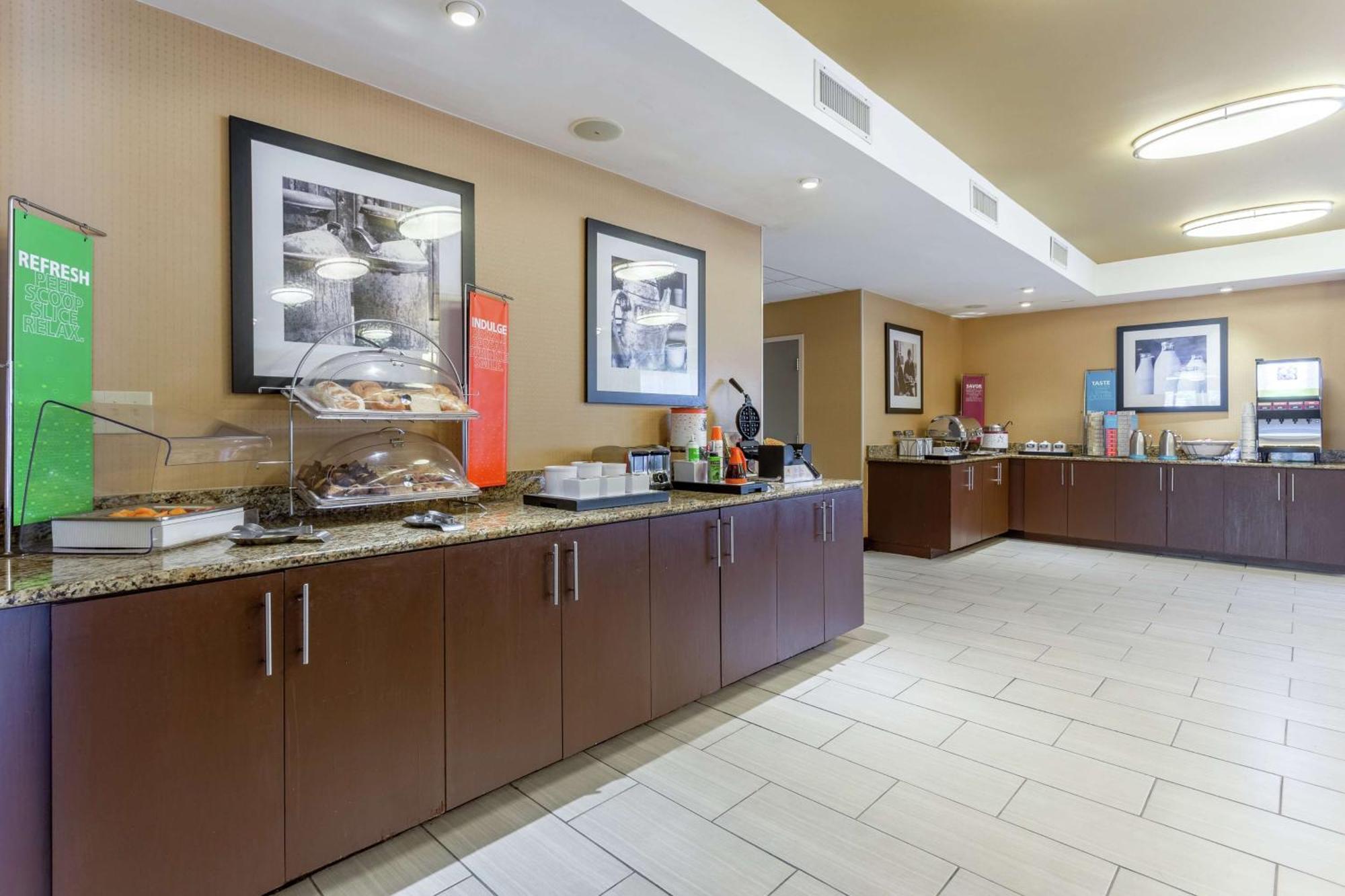 Hotel Hampton Biloxi-ocean Springs 3*