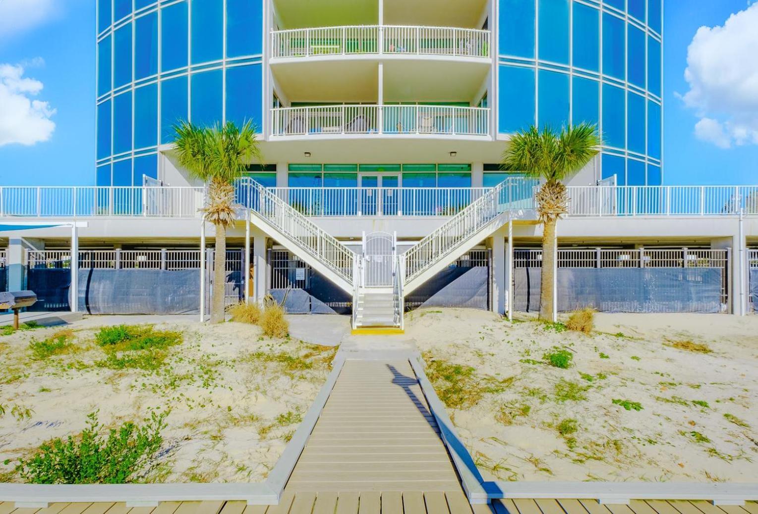 Sea Breeze 310 Deluxe Holiday home *