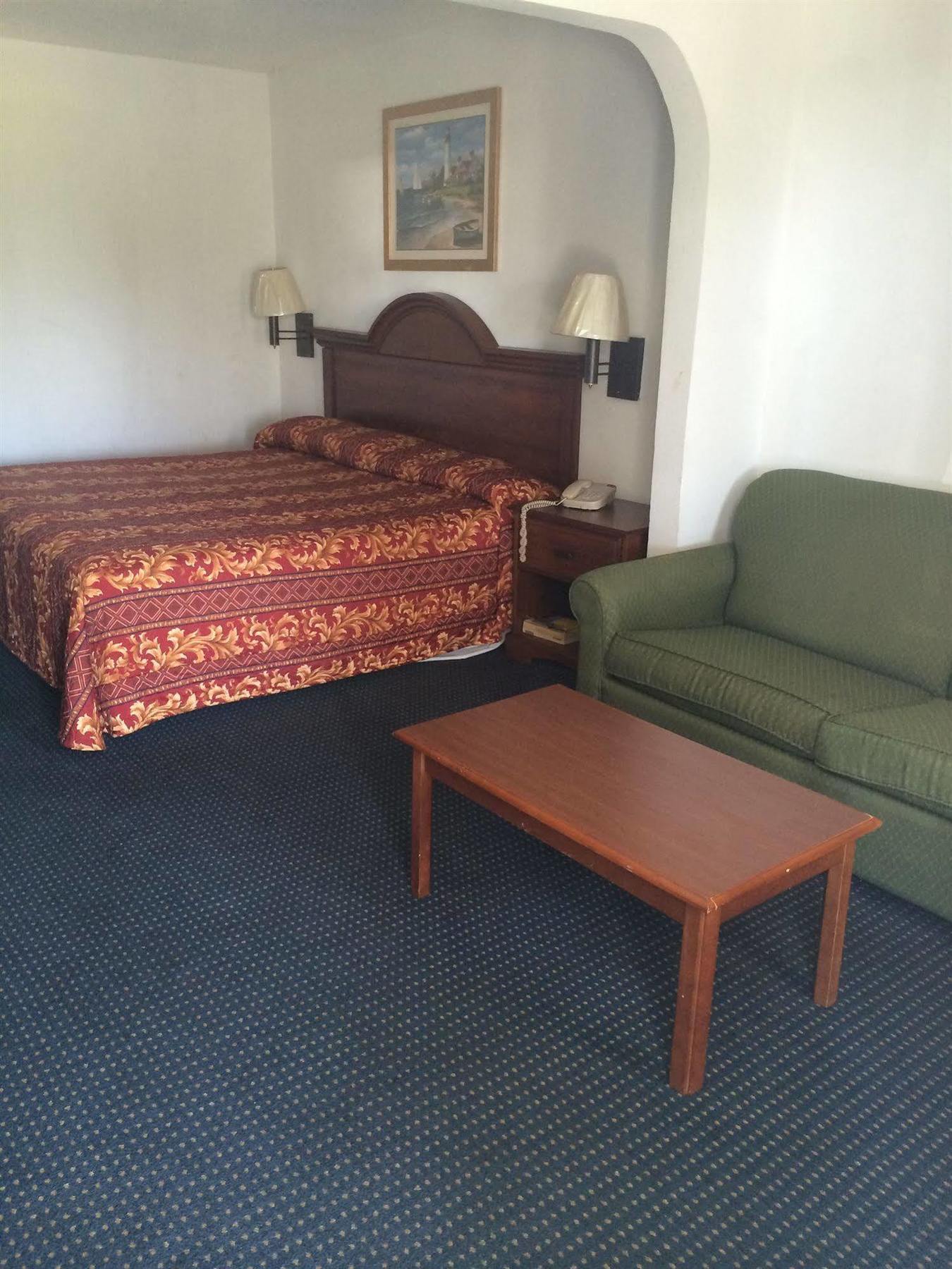 Motel Broadway Express 2*