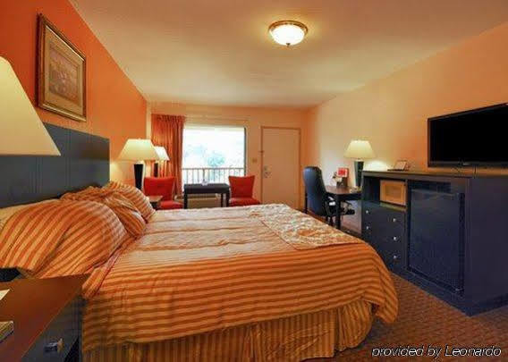 Twin Star Hotel 2*