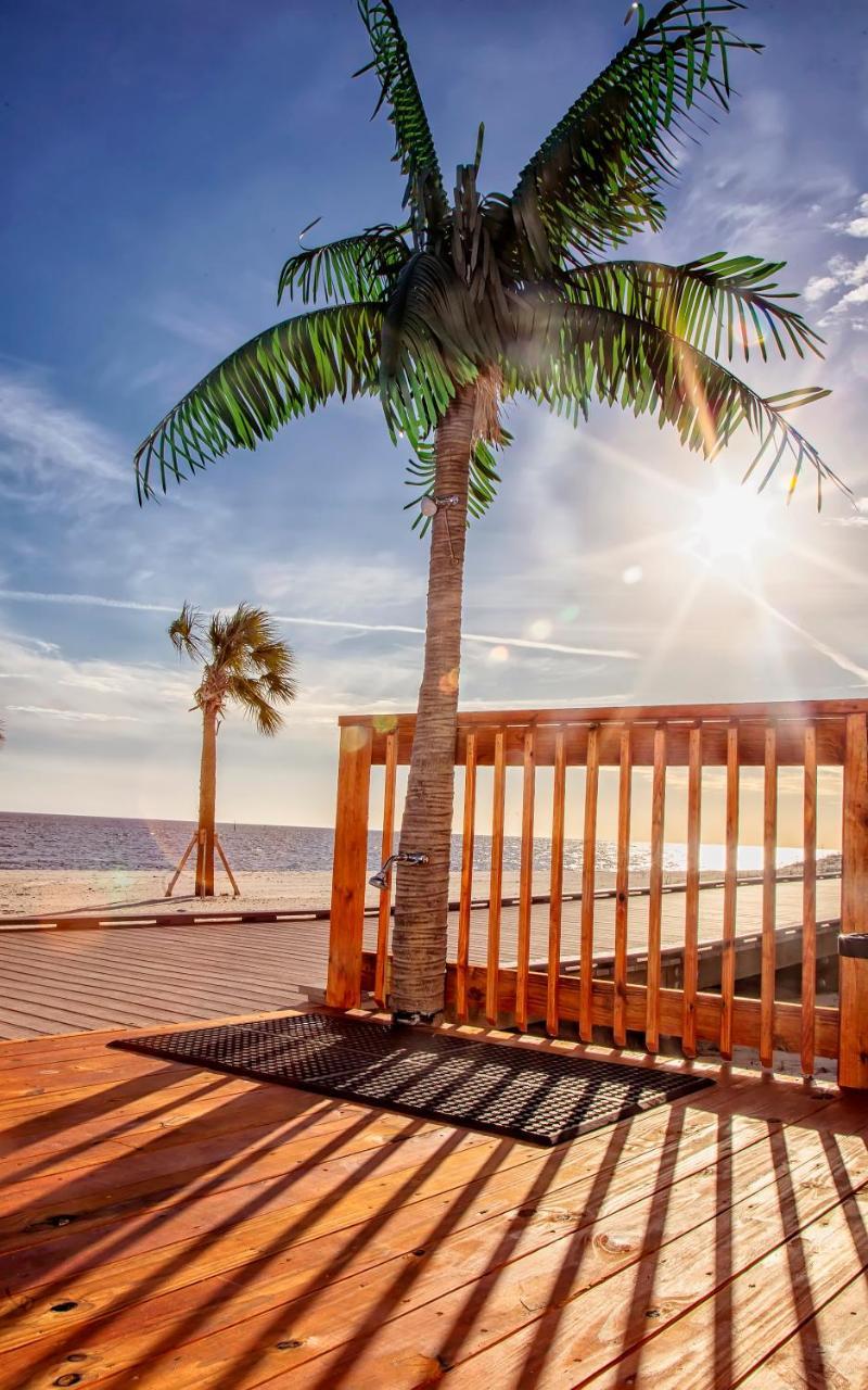 Resort South &