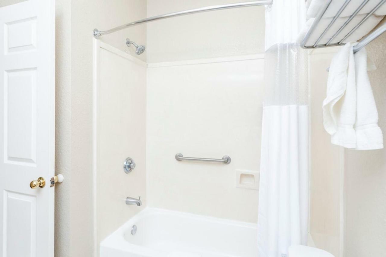 Regency & 3*